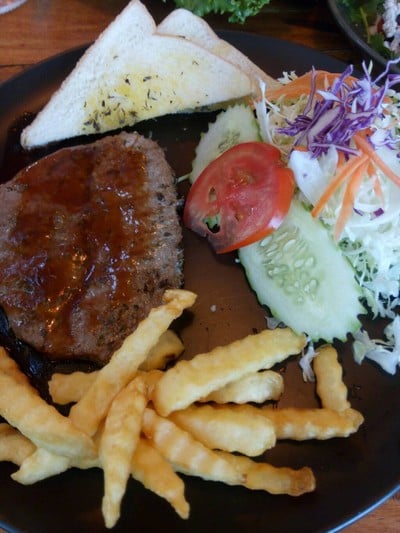 สเต็กเนื้อ