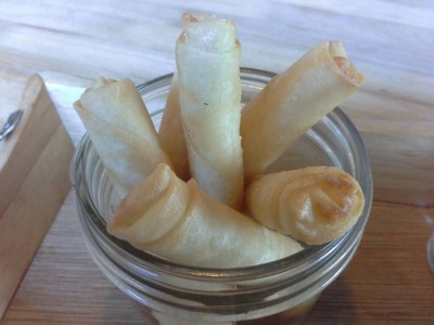 ปอเปี๊ยะชีส