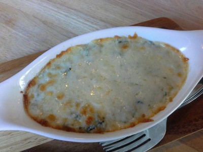 ผักโขมอบชีส