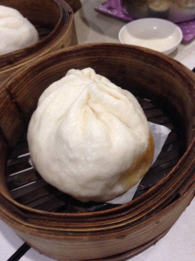 ซาลาเปาหมูแดงไข่เค็มใหญ่