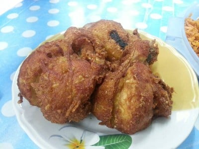 ไก่ทอด ชิ้ยใหญ่
