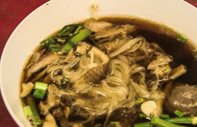 ศิริ ก๋วยเตี๋ยวเป็ด