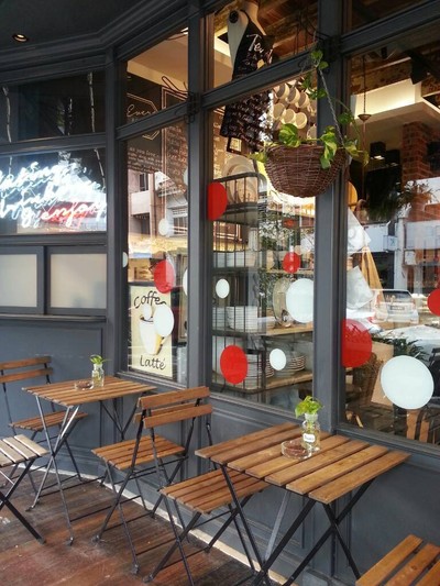 ที่นั่งด้านนอก