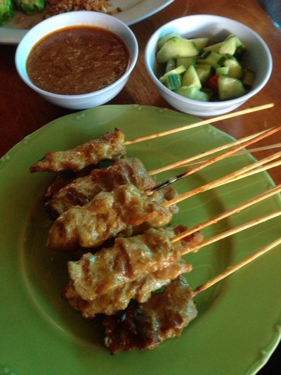 ข้าวซอยโอมา (Khao Soi O Ma) ข้าวซอยโอมา (Khao Soi O Ma)