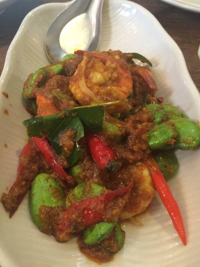 สะตอผัดพริกแกงกุ้งสด