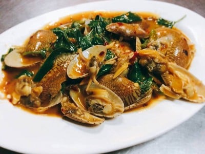 ติงลี่ข้าวต้ม (TINGLEE RESTAURANT) ติงลี่ข้าวต้ม (TINGLEE RESTAURANT)