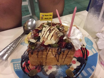 Snack Cafe หน้าโรงเรียนสภาราชินี Snack Cafe หน้าโรงเรียนสภาราชินี