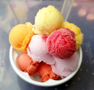 Siam Thai Fruit Icecream (สยามไทยฟรุ้ตไอศกรีม) หลังโลตัส มอ. Siam Thai Fruit Icecream (สยามไทยฟรุ้ตไอศกรีม) หลังโลตัส มอ.