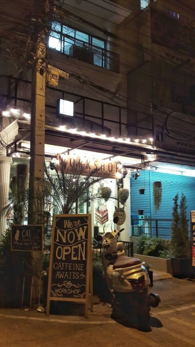 หน้าร้าน Workshop Coffee Space & CatHouse