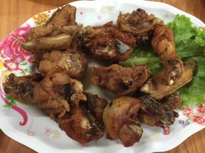 ลาบเกินร้อย สืบศิริ
