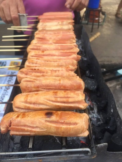 ไส้กรอกปิ้ง