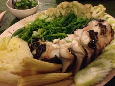 อาหารนั่งม่วนกิ๋นลำ (NANG MUAN KIN LAM RESTAURANT) อาหารนั่งม่วนกิ๋นลำ (NANG MUAN KIN LAM RESTAURANT)