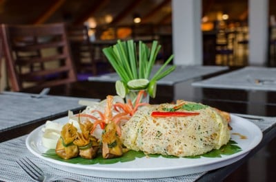 Sila Restaurant & Bar @ Bangsaen Heritage Hotel (ห้องอาหารศิลา โรงแรมบางแสนเฮอริเทจ) Sila Restaurant & Bar @ Bangsaen Heritage Hotel (ห้องอาหารศิลา โรงแรมบางแสนเฮอริเทจ)