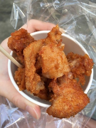 Tori Maru Karaage (โทริมารุ คาราอาเกะ) สยามสแควร์ Tori Maru Karaage (โทริมารุ คาราอาเกะ) สยามสแควร์