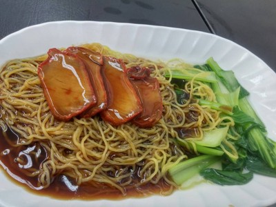 บะหมี่หมูแดง