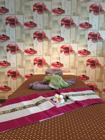 ชบา นวดแผนไทย