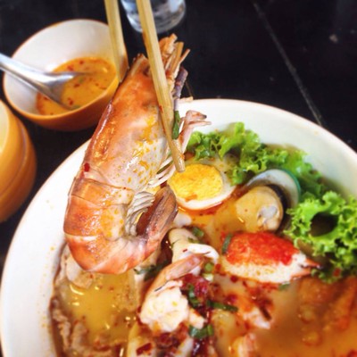 เมนูของร้าน ก๋วยเตี๋ยวหลุดโลก Crazy Noodle เจ็ดยอด