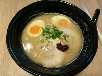 TONKOTSU RAMEN