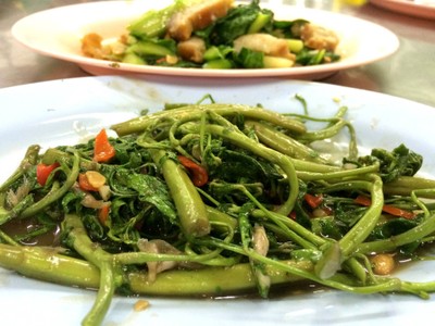ผัดกระเฉด