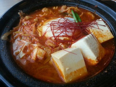 MAiSEN (ไมเซน) เซ็นทรัล แอมบาสซี่ MAiSEN (ไมเซน) เซ็นทรัล แอมบาสซี่