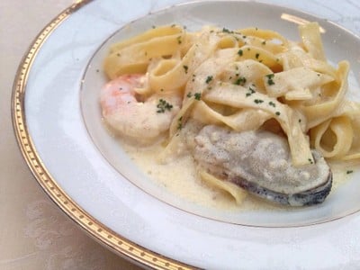 Le Crystal Restaurant (เลอ คริสตัล) Le Crystal Restaurant (เลอ คริสตัล)