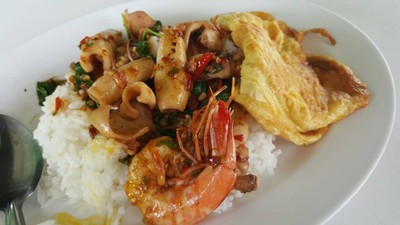 ข้าวขาหมูรสทิพย์ -