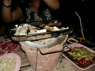 อาหาร หรือ เครื่องดื่ม