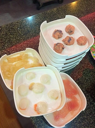 อาหาร หรือ เครื่องดื่ม