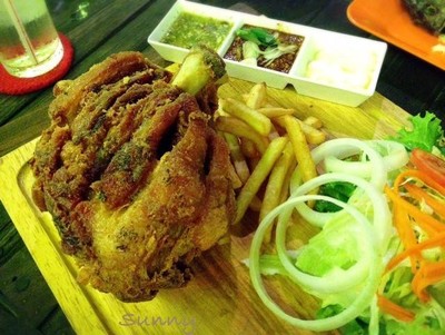 ขาหมูเยอรมัน