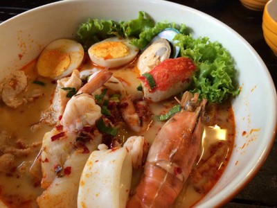 เมนูของร้าน ก๋วยเตี๋ยวหลุดโลก Crazy Noodle เจ็ดยอด