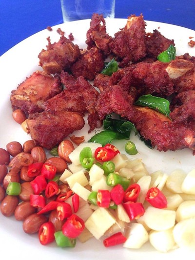 แหนมซี่โครงหมู