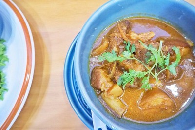 แกงฮังเล