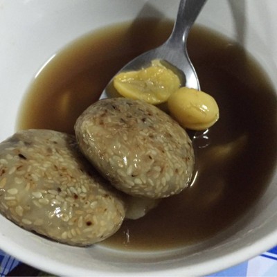 เต้าฮวยเสวย (Tao Huai Sa-Woei) เต้าฮวยเสวย (Tao Huai Sa-Woei)