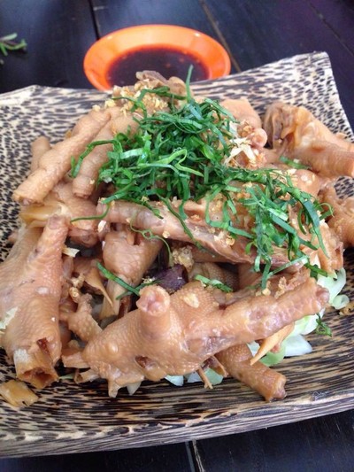 ตีนไก่ตุ๋น