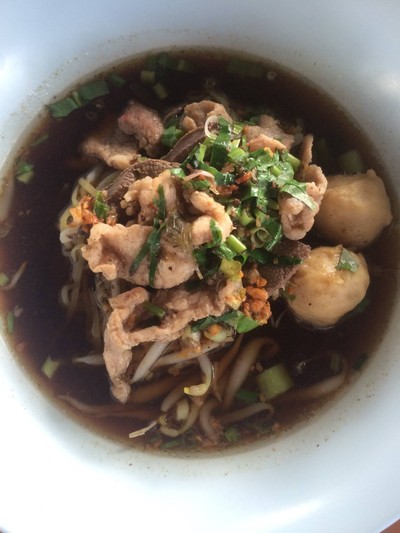 ก๋วยเตี๋ยวเนื้อโคขุนโพนยางคำ (ท่าโขลง) ก๋วยเตี๋ยวเนื้อโคขุนโพนยางคำ (ท่าโขลง)