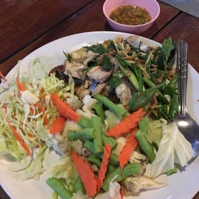ปลาบึกลวกจิ้ม