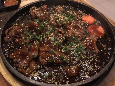หมูเกาหลีกระทะร้อน