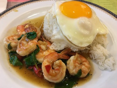 เมนูของร้าน ถูกและดี Eight Thonglor