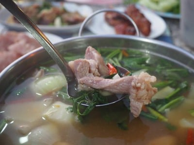 ต้มแซบเอ็นหมู