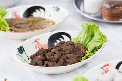 เพ็ญจันทร์โภชนา
