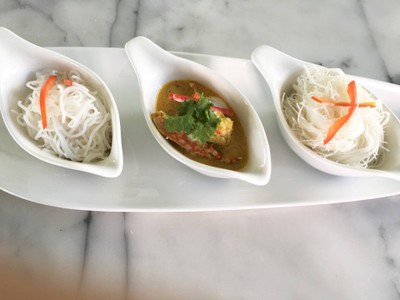 หมี่หุ้นแกงปู