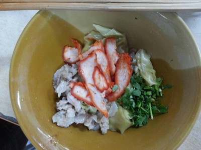 เกี๊ยวแห้ง