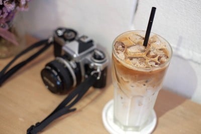Impresso Espresso Bar ถนนสนามบินเก่า กองบิน41