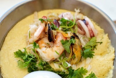 Glass House Boho นาจอมเทียน