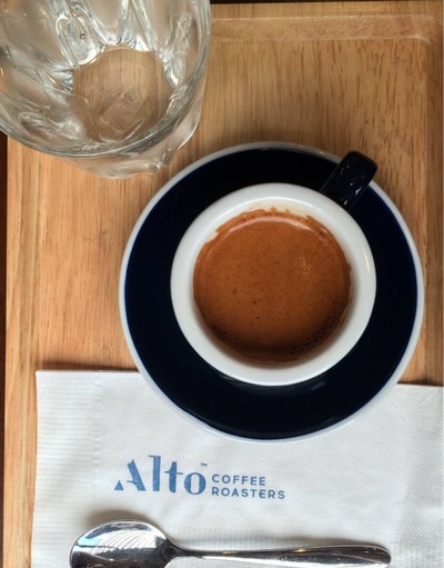 Alto Coffee Roasters สวนเพลิน พระรามสี่ Alto Coffee Roasters สวนเพลิน พระรามสี่