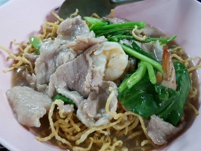 อ๋า ราดหน้าทะเล สะพาน 3 อ๋า ราดหน้าทะเล สะพาน 3