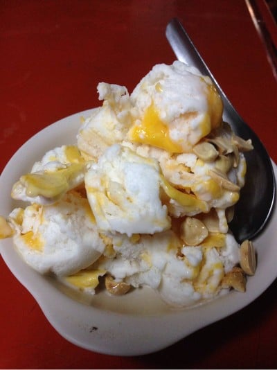 ไอติมไข่แข็ง เซนต์หลุยส์ 3