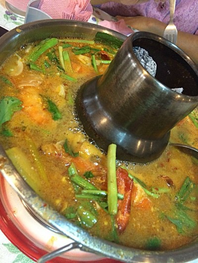 ต้มยำกุ้ง 300฿