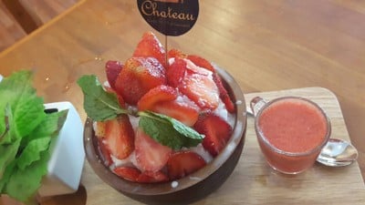 เมนูของร้าน Chateau Cafe & Restaurant ภูเก็ต