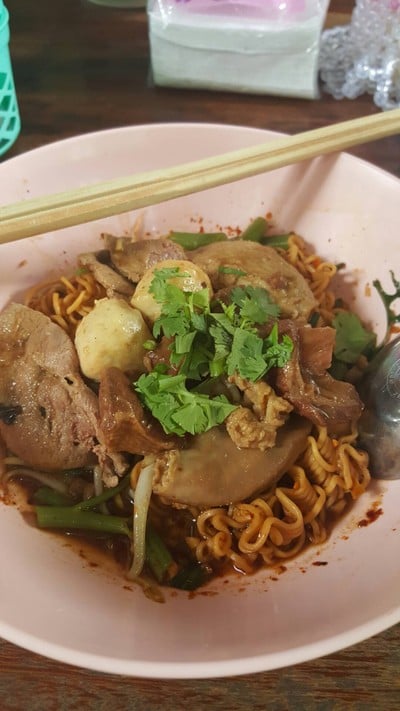 ก๋วยเตี๋ยวรู มศว. ประสานมิตร